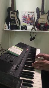 And I Love Her ( Sing ) Play 