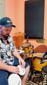 Electro Acoustic Souly Punky Funky Jam