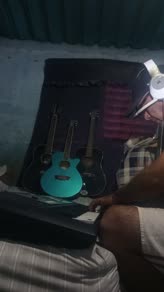 Corra (COrran Que Llegó El Pobre Diablo) 👿